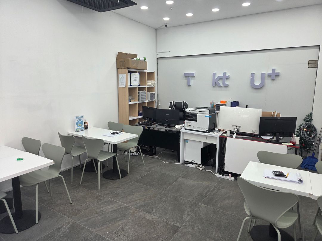 휴대폰성지 정직폰 안산 지점 사진 2
